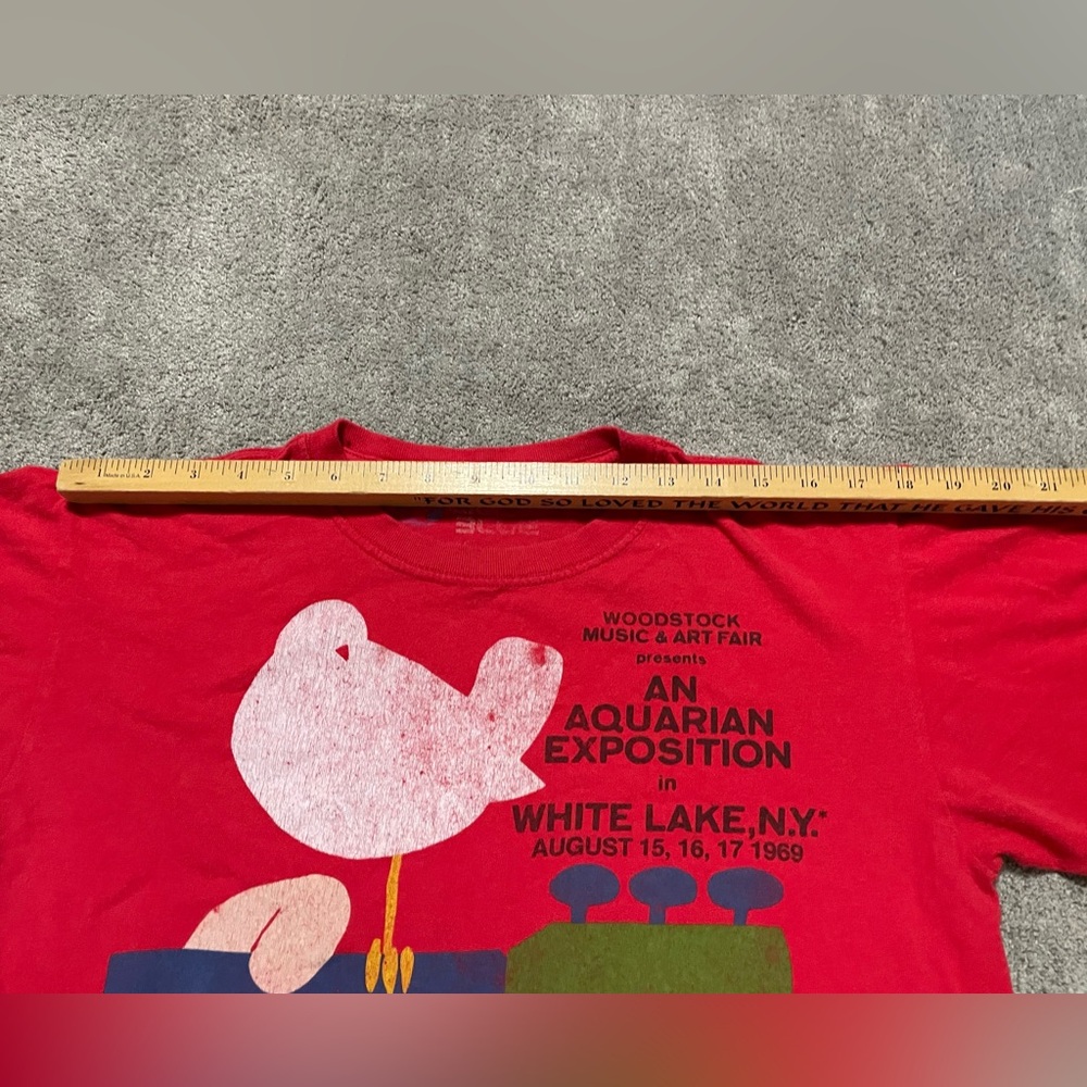 Liquid Blue Woodstock Graphic T Shirt Mens Medium Red - Picture 6 of 11